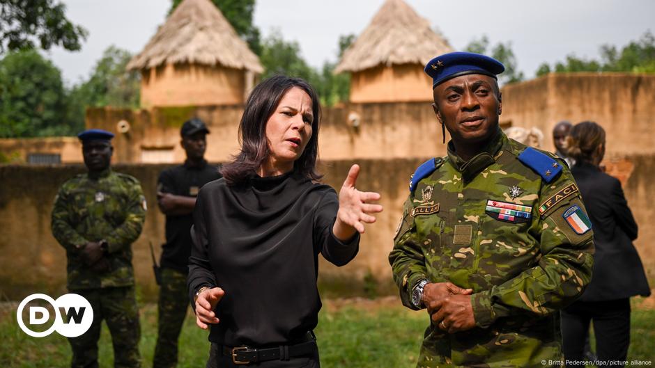 Baerbock observes counterterrorism training in Ivory Coast