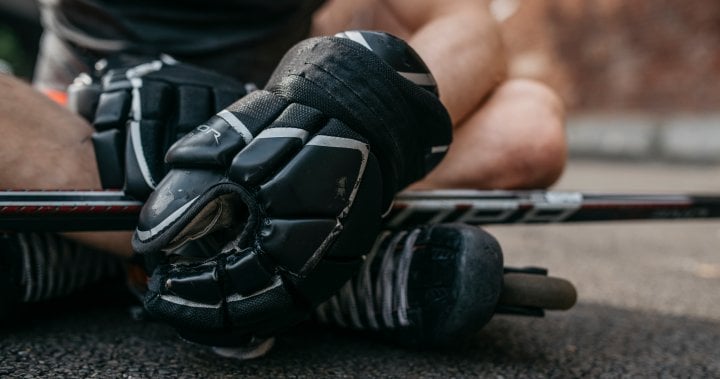 Ball hockey referee left with fractured skull, jaw after removing player from game