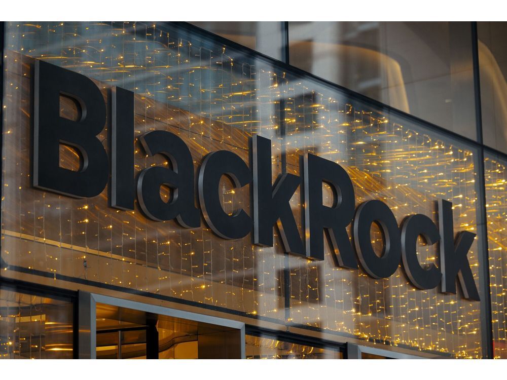 BlackRock Introduces New CO2 Policy for $150 Billion of Funds