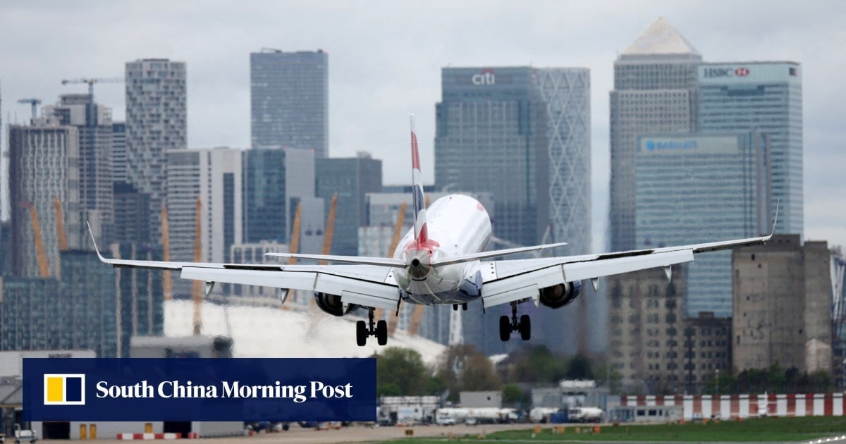 British Airways to cut London-Hong Kong service to one flight a day due to surging cost