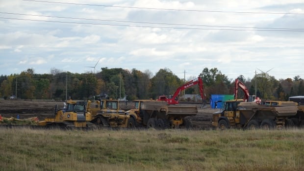 Company halts construction of $2.7B battery project in eastern Ontario