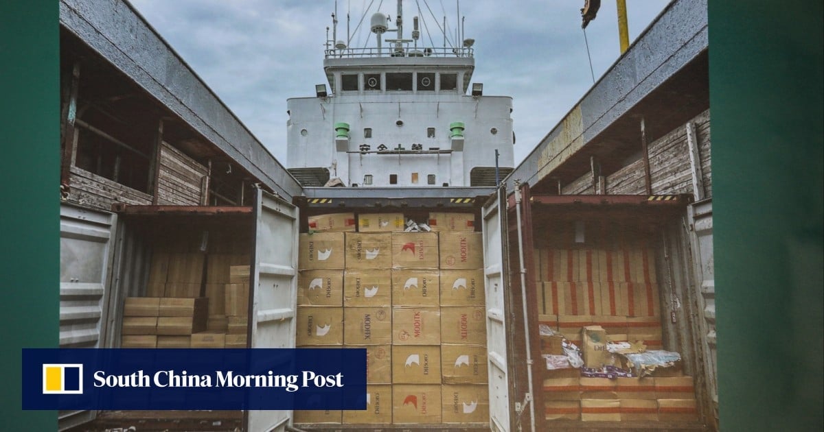 Customs officers seize HK$140 million of black market cigarettes after sea chase