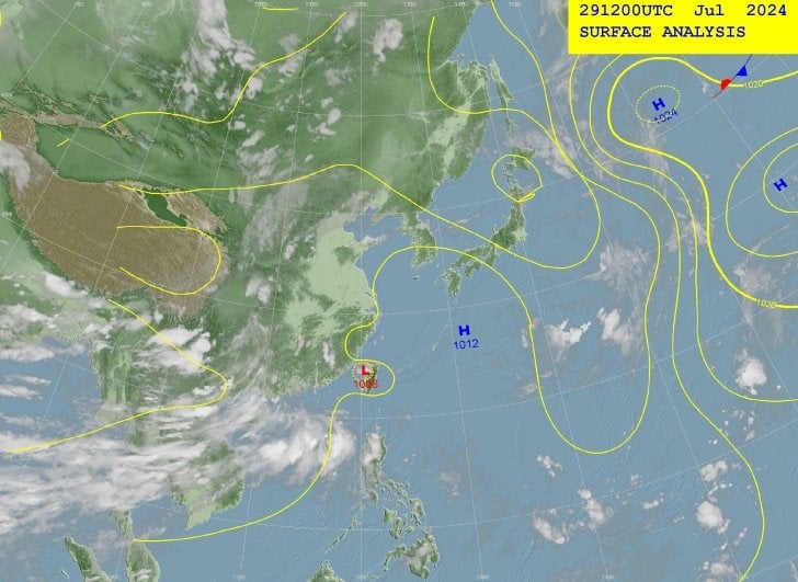 CWA warns of heavy rain in southern Taiwan through Tuesday morning