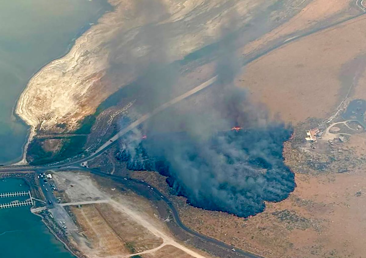 Antelope Island wildfire prompts visitor center evacuation, park closure