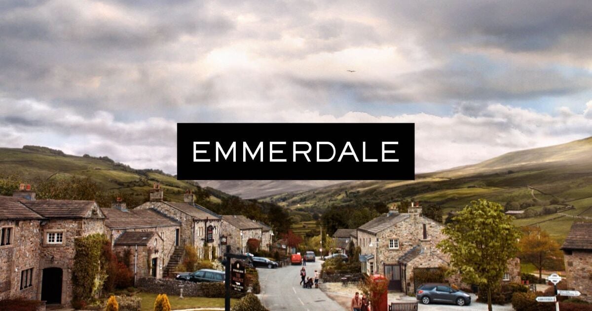 Emmerdale airs unexpected death - and fans 'rumble' killer within minutes