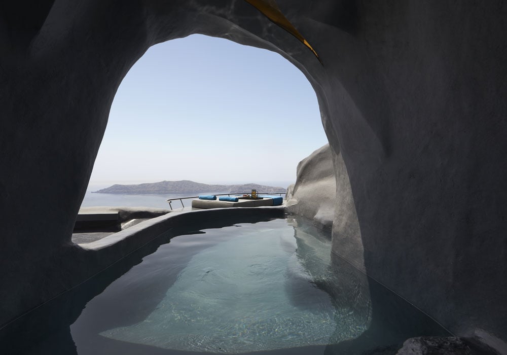 Experience Luxury Your Way at Kivotos Santorini