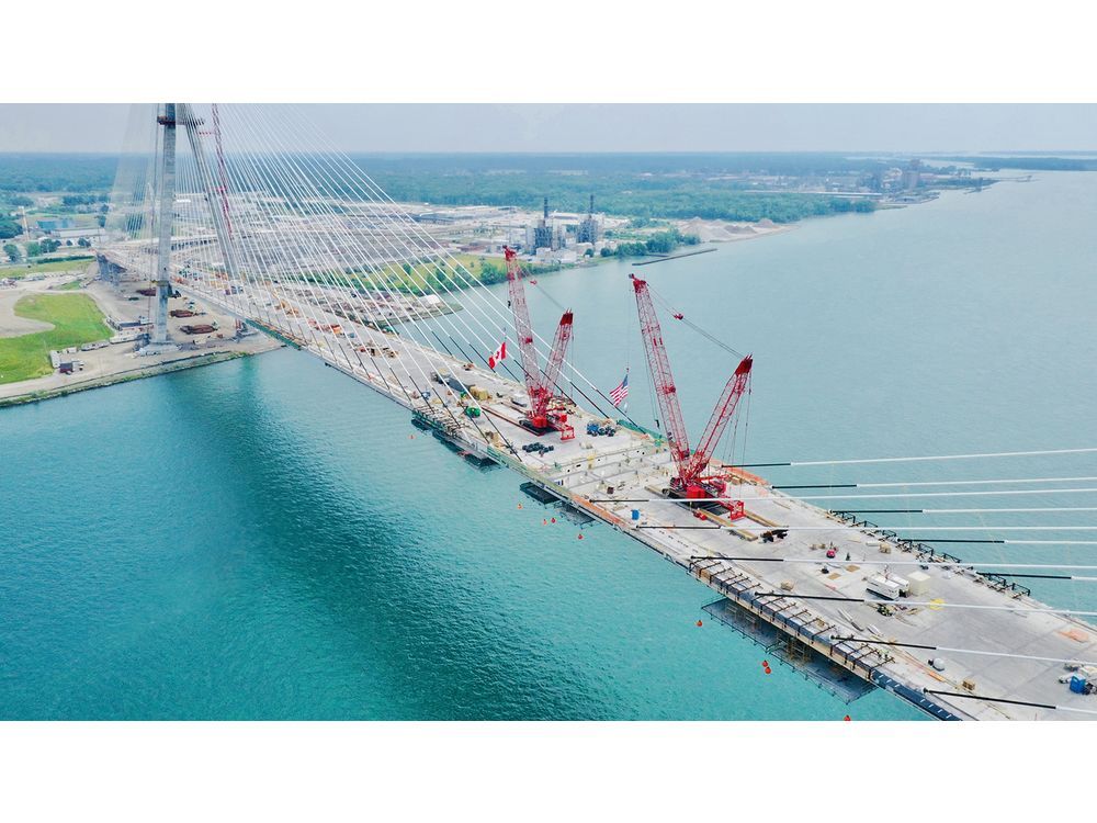 Fluor Joint Venture Celebrates Connection of Gordie Howe International Bridge Deck