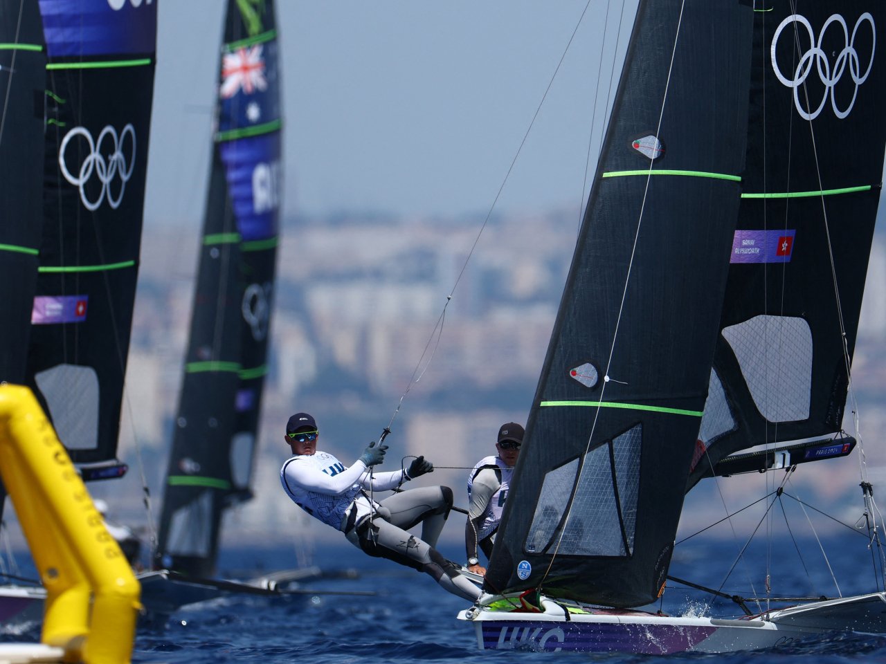 HK skiff sailors struggle on first Olympic race day