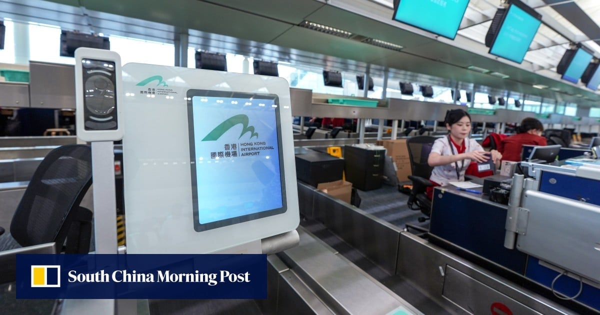 Hong Kong airport rolls out 45-second smartphone express bag drop service with Cathay passengers first to benefit