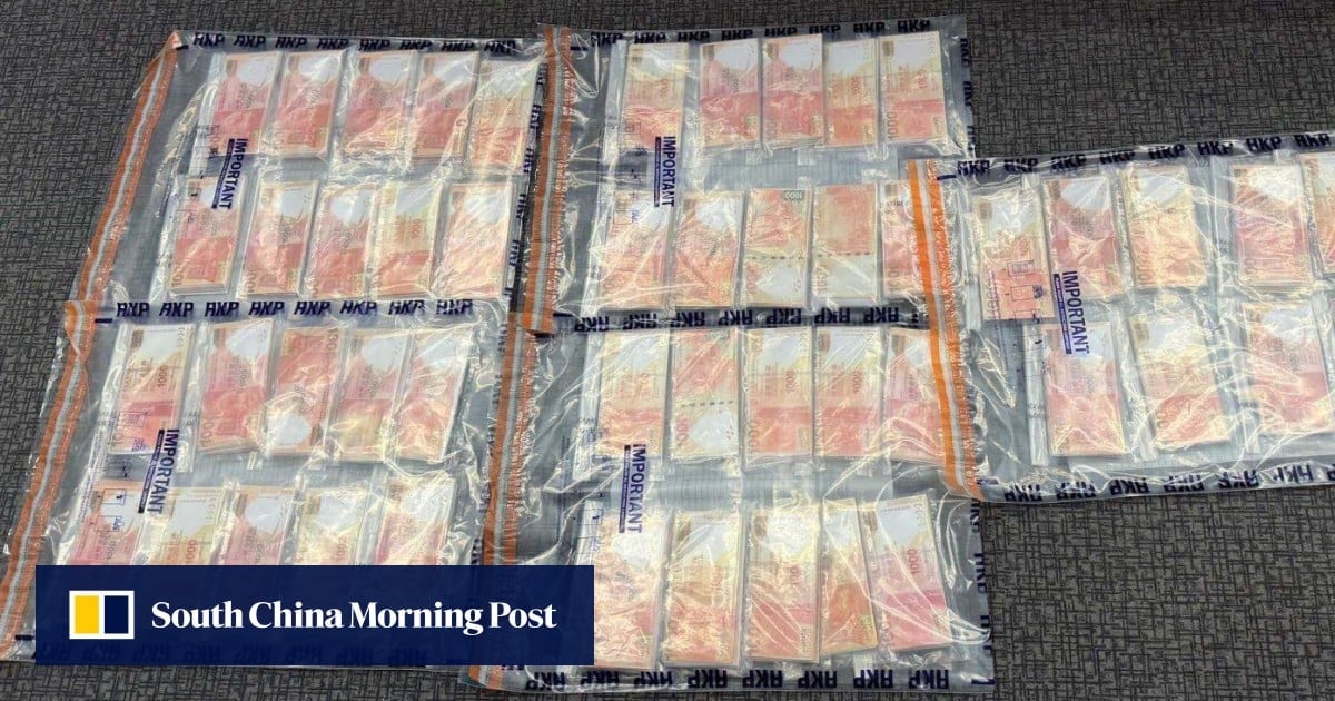 Hong Kong police take HK$4.5 million in fake HK$1,000 banknotes out of circulation