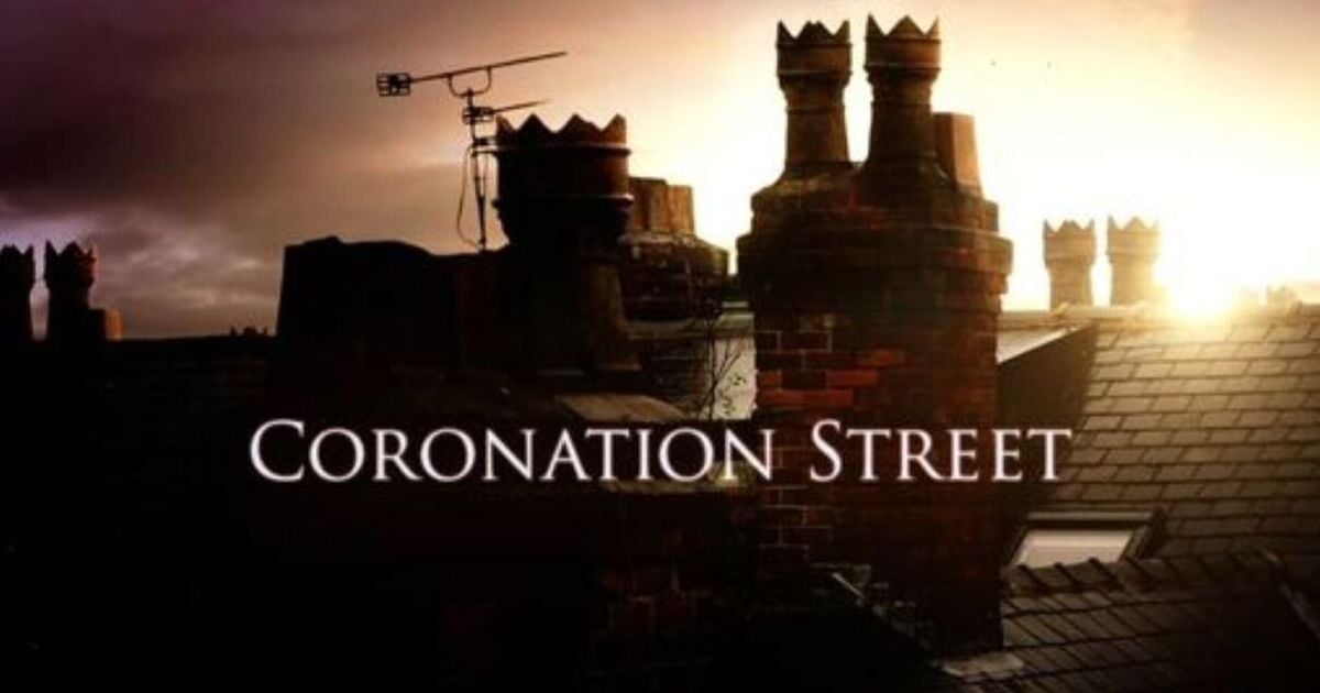 ITV Coronation Street star pays touching tribute to cobbles legend