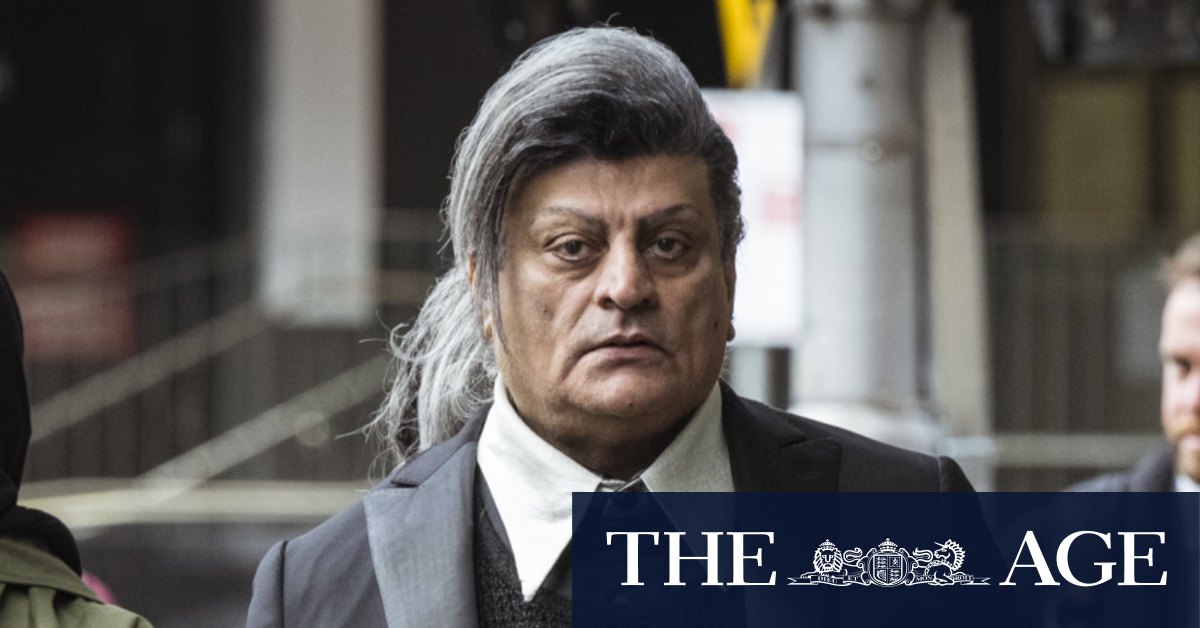 Jamal Mohammad brings the fashion to his court dispute with Mick Gatto