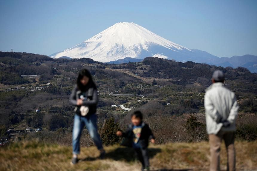 Japan to speed up entry process as tourist wave hits new record