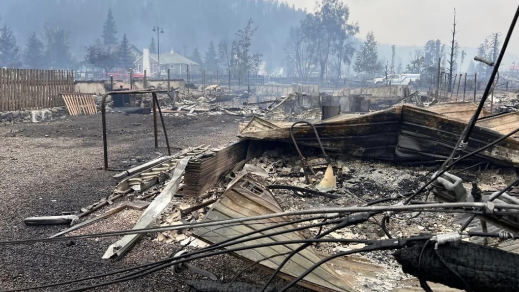 Jasper wildfire: 'Several weeks' before Jasper can return, premier says