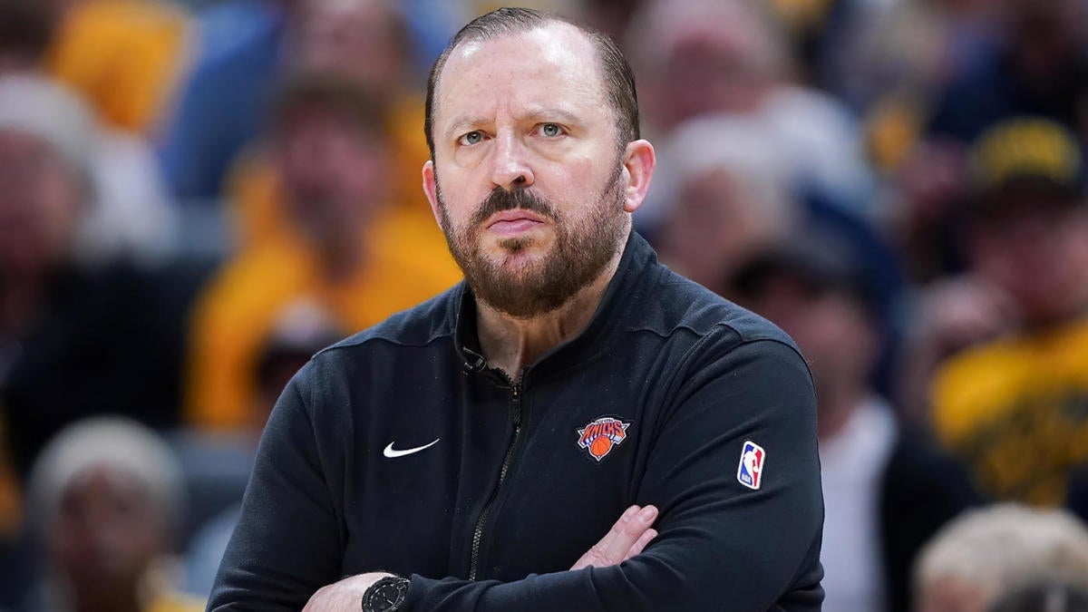  Knicks sign Tom Thibodeau to contract extension through 2027-28 season, per report 