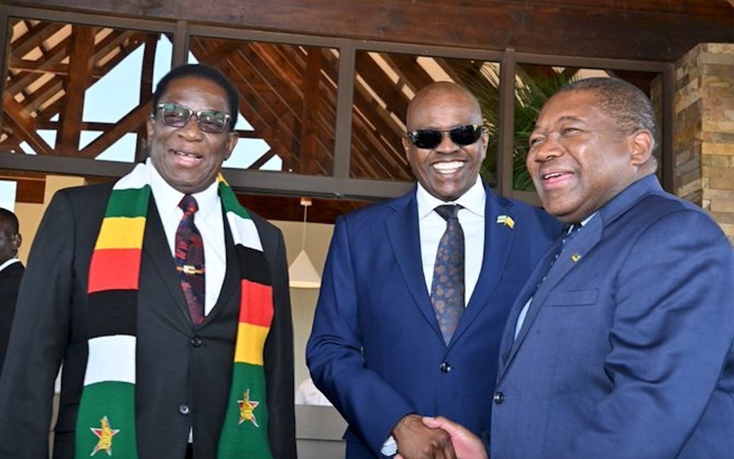 Leaders in Southern Africa sign major rail and port deal
