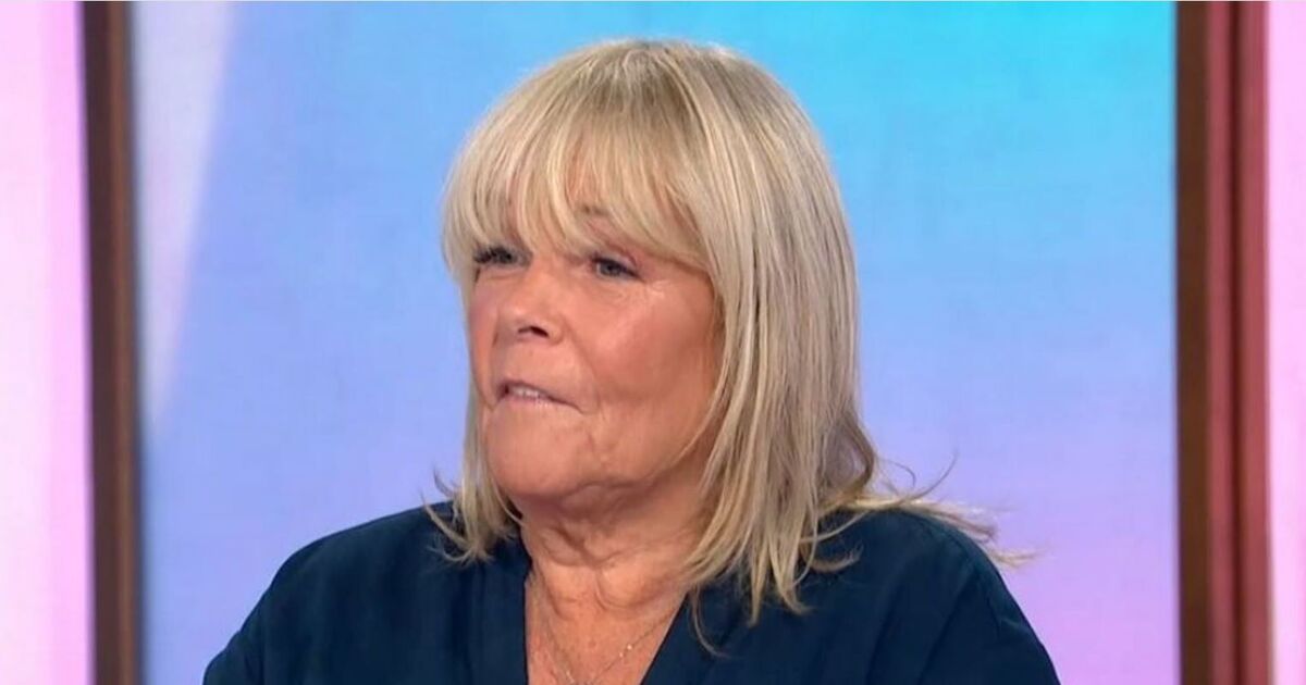 Linda Robson says she'll sell pics online during racy photo debate on Loose Women