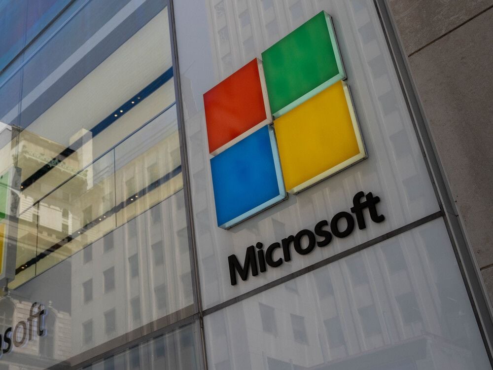 Microsoft reports outage of office applications and services