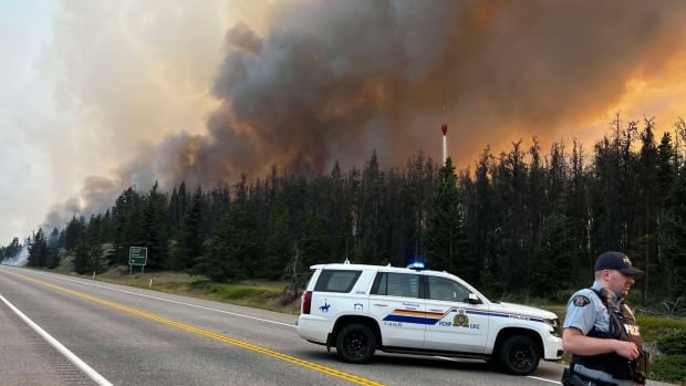 Parks Canada to provide update on Jasper National Park wildfires