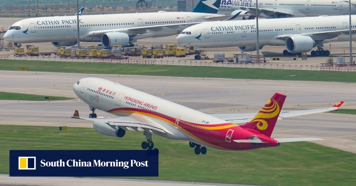 Police called after mainland woman and Hong Kong man quarrel aboard flight