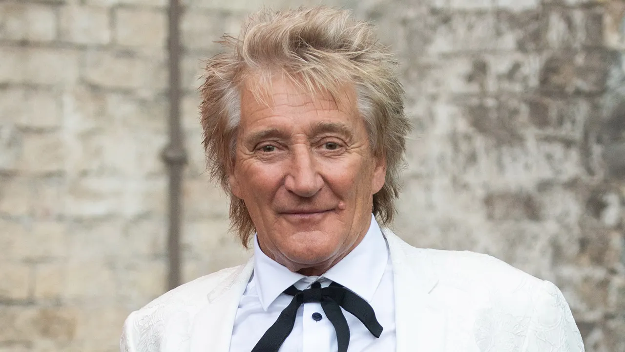 Rod Stewart aware his 'days are numbered' ahead of 80th birthday: 'I've got no fear'