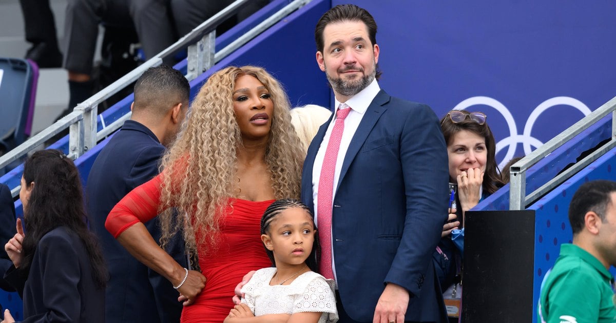 Serena Williams' Husband Alexis Ohanian Accepts He's Her 'Umbrella Holder'