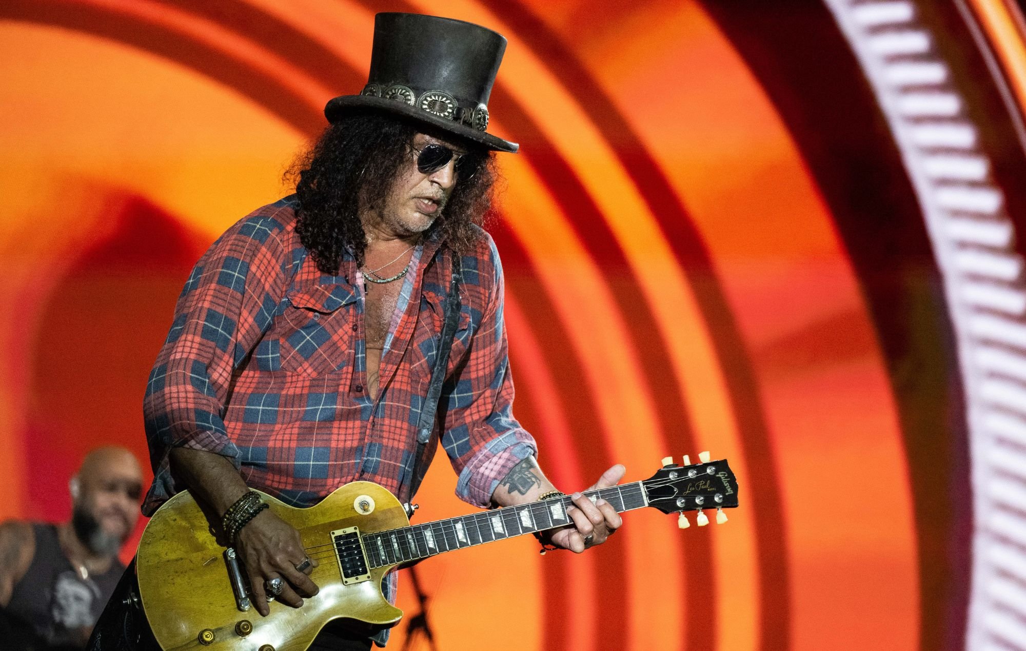 Slash announces death of stepdaughter Lucy-Bleu Knight, aged 25
