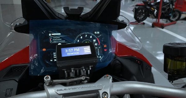 Some motorcyclists repositioning ERP 2.0 units to boost detection at car parks