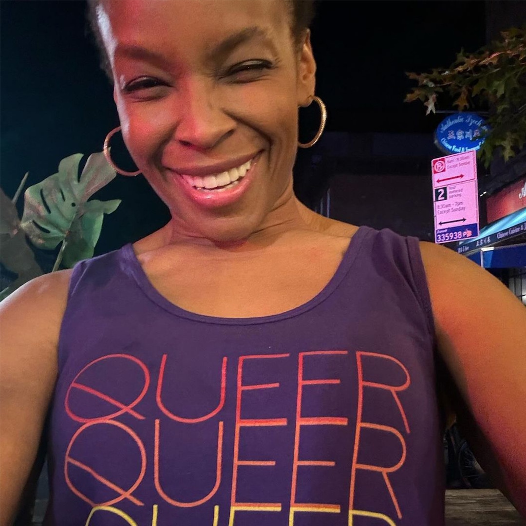  Sophia Bush and More Cheer for Amber Ruffin After She Comes Out 
