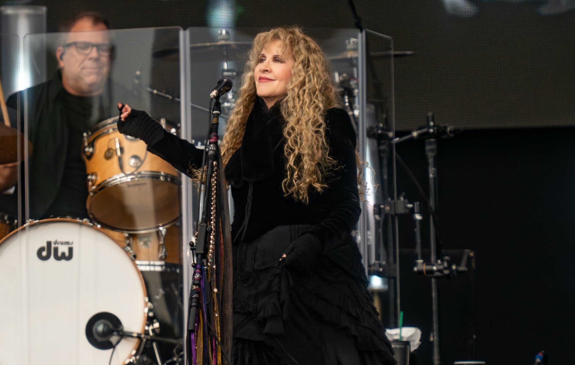 Stevie Nicks opens up about health issue that led to postponed UK shows