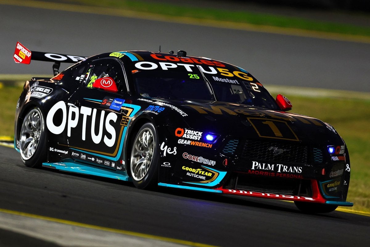 Supercars Sydney: Mostert wins under the lights
