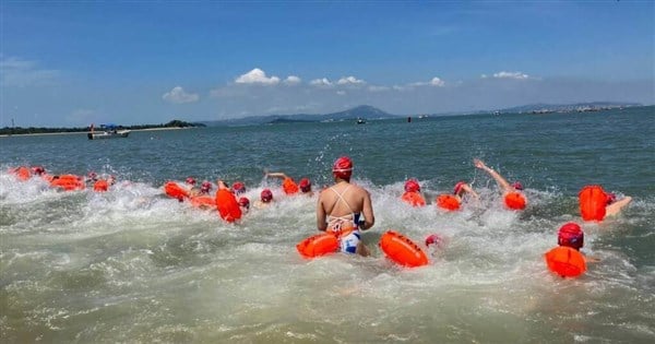 Taiwan, China officials attend Kinmen-Xiamen relay swimming contest