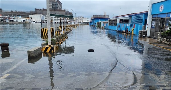 Taiwan lifts sea and land warnings for Tropical Storm Gaemi