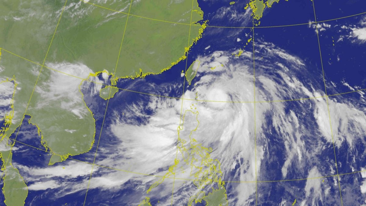 Taiwan prepares for direct hit by Typhoon Gaemi