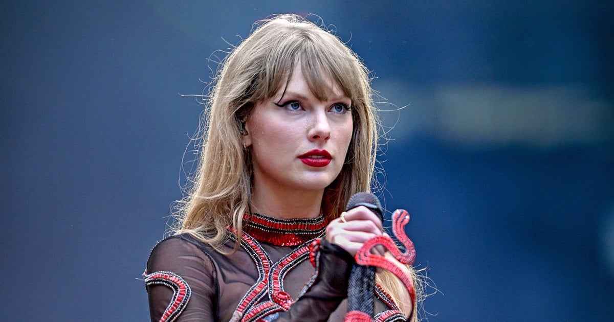 Taylor Swift Reacts After Stabbing at Swift-Themed Event That Left 2 Dead