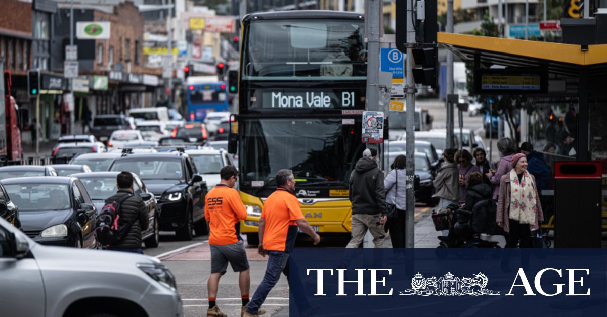 The 40 bus routes that Sydney needs, according to experts