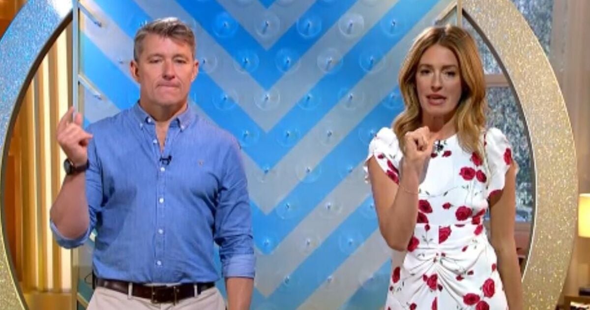 This Morning fans beg Ben Shephard to 'stop' as they're left 'distracted' by his habit