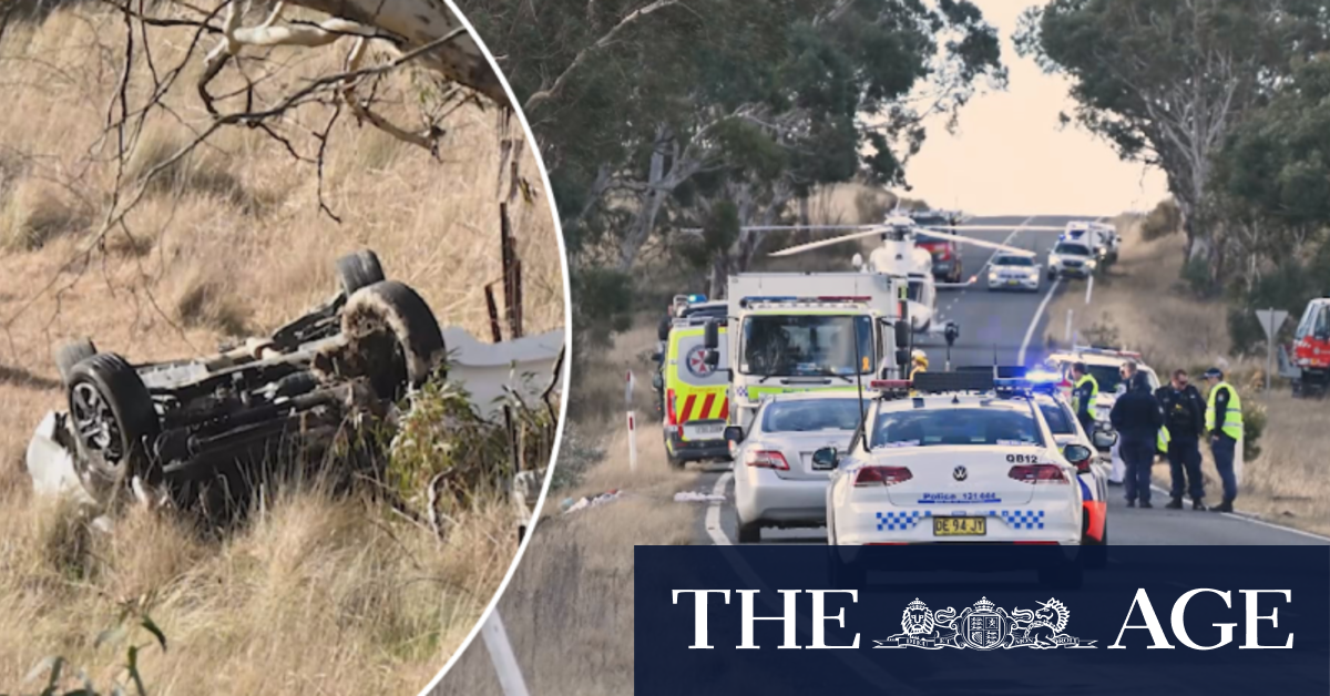 Three killed in crash in regional NSW