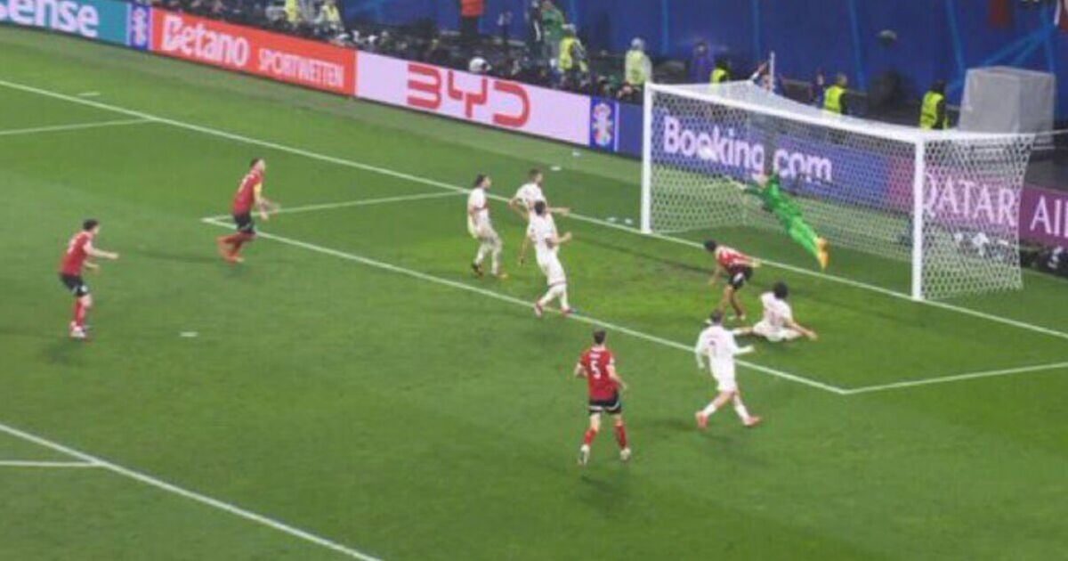 Turkey goalkeeper Mert Gunok pulls off 'Gordon Banks save' as Austria stunned at Euro 2024