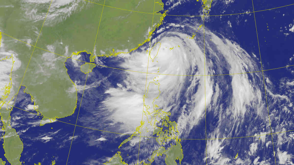 Typhoon Gaemi nears Taiwan, intensifies: work, financial markets likely suspended for a second day tomorrow