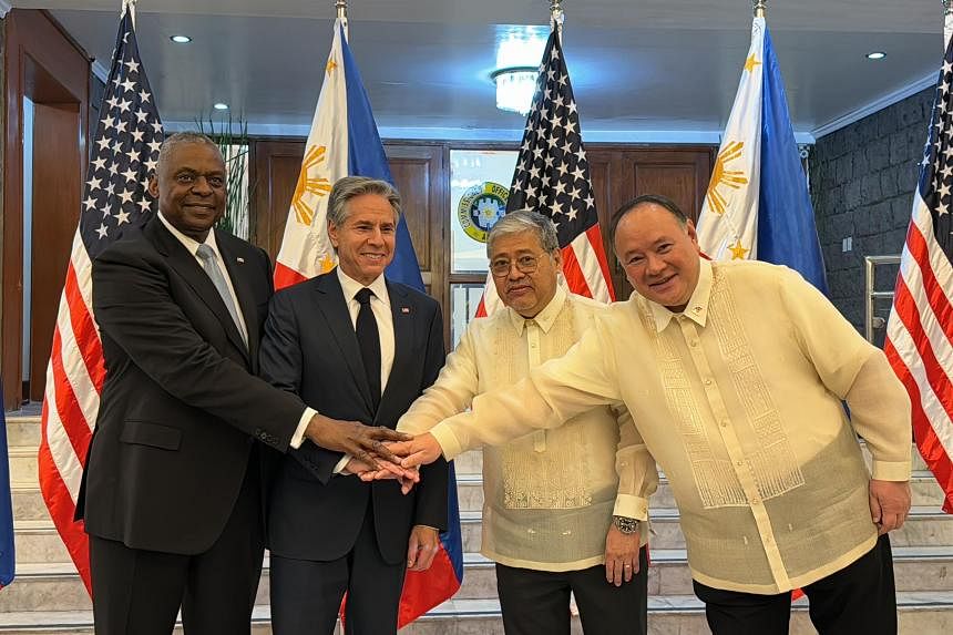 US to give Philippines US$500 million in military aid to counter China