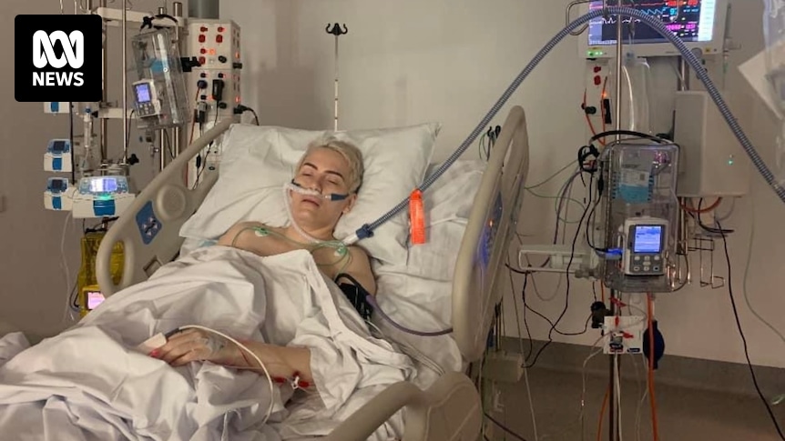 When Kaela started experiencing sarcoma symptoms she wrote it off as a pulled muscle, and experts say her experience isn't uncommon