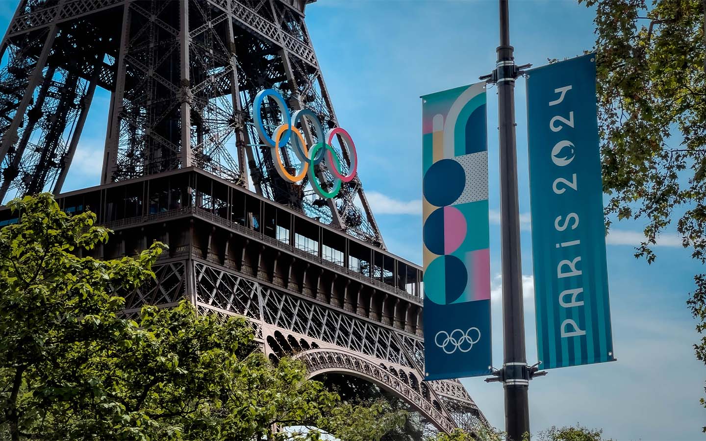 Which sports have been added to or removed from the 2024 Paris Olympics?