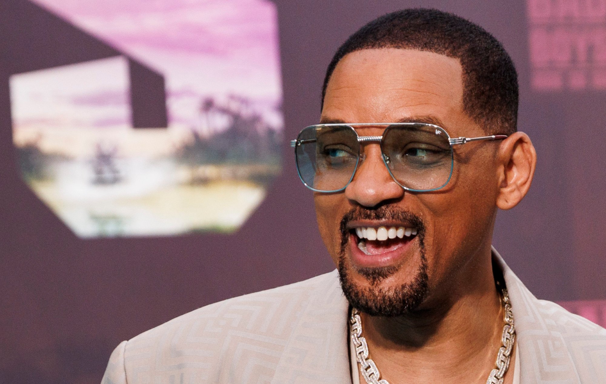Will Smith to return to music after signing new record deal