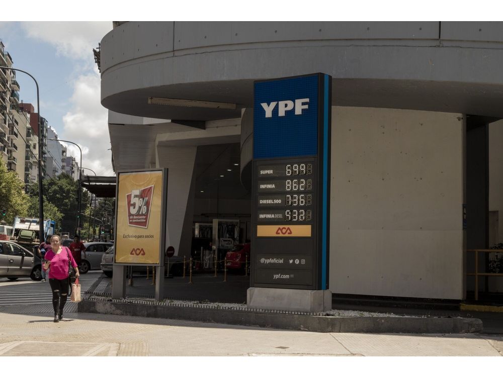 YPF in Talks With Energy Transfer to Fund Argentina Pipeline