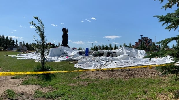 1 dead, dozens hurt in tent collapse at Buddhist meditation centre near Edmonton