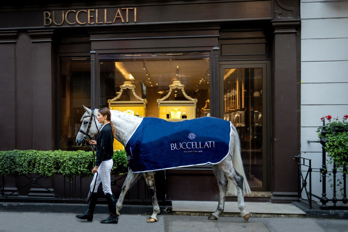 Buccellati Is Official Jewelry Partner Of The Qatar Goodwood Festival