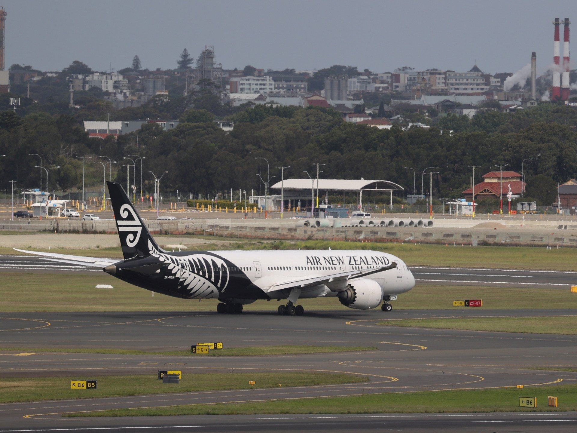 Air New Zealand scraps 2030 carbon emissions target