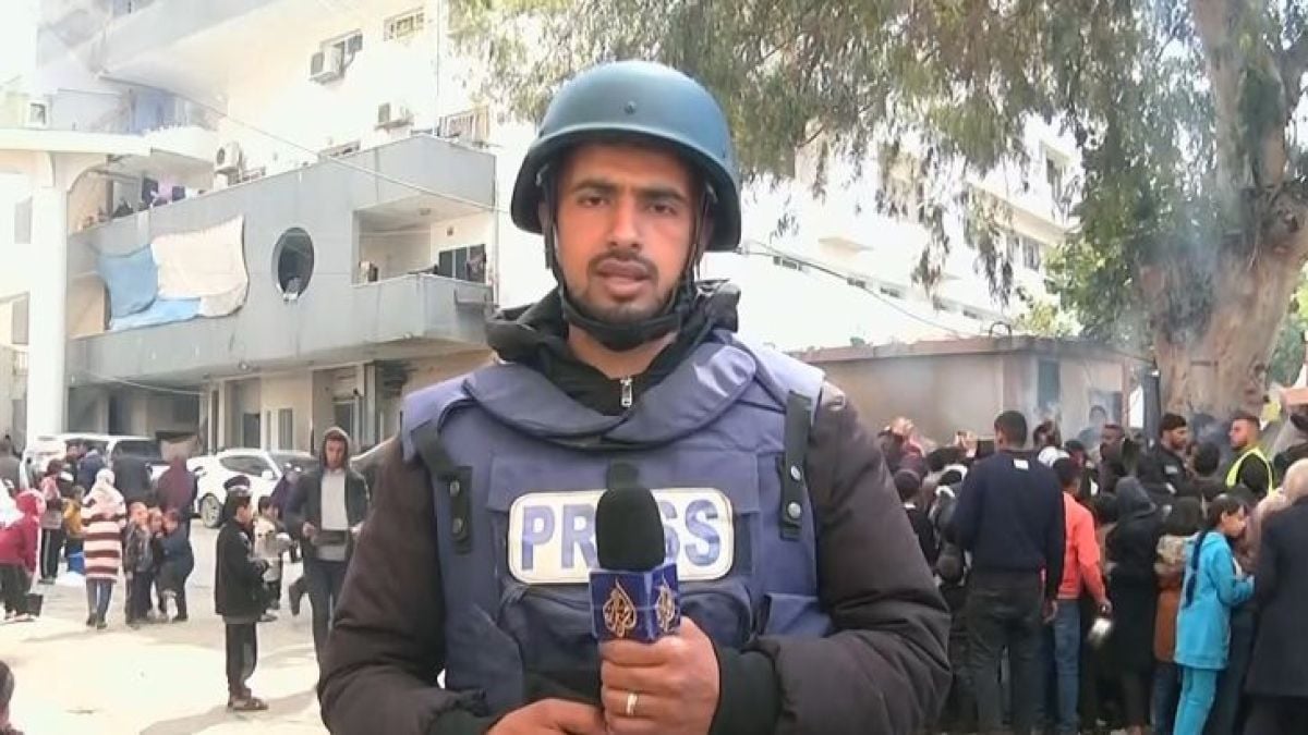 Al Jazeera correspondent Ismail al-Ghoul and cameraman killed in Gaza