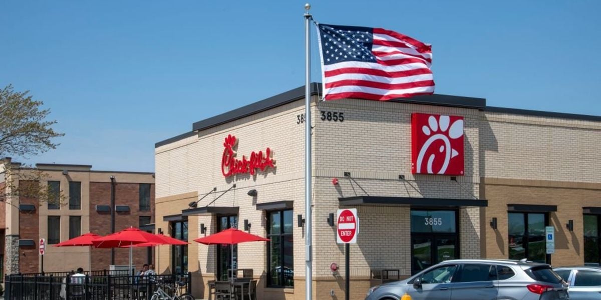 Riveting video shows Chick-fil-A employee bravely fighting gun-wielding burglary suspect